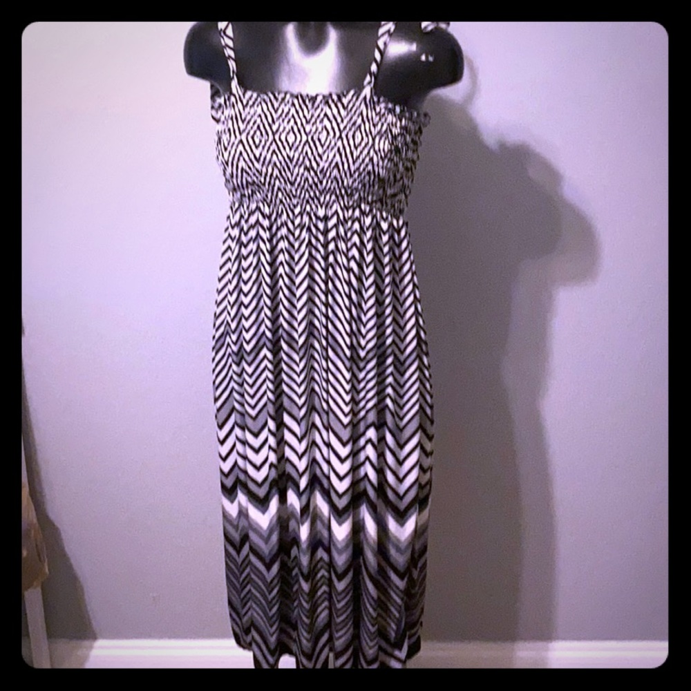 🥑Black and grey maxi